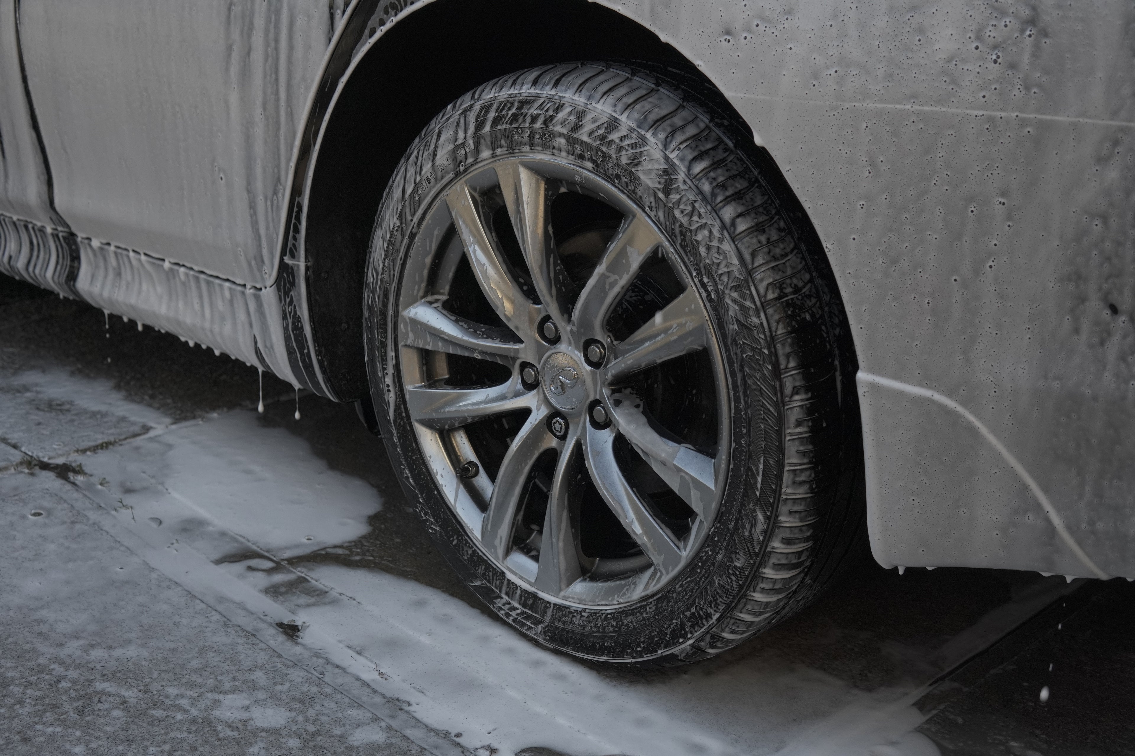 Premium Package (Trucks/SUVs)